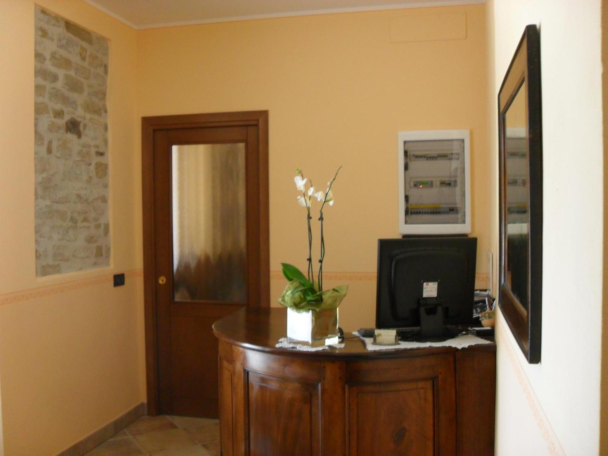 Ristorante Albergo Da Maurizio Cravanzana Εξωτερικό φωτογραφία