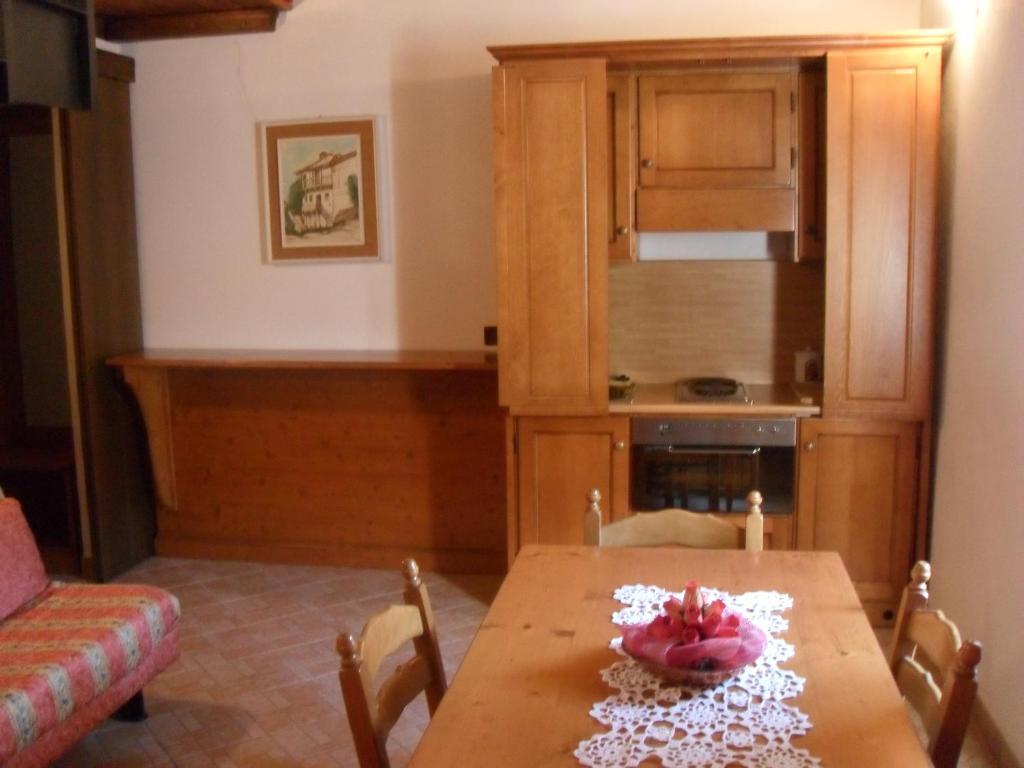 Ristorante Albergo Da Maurizio Cravanzana Δωμάτιο φωτογραφία